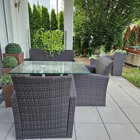 Apartment Dream In Pattonville *